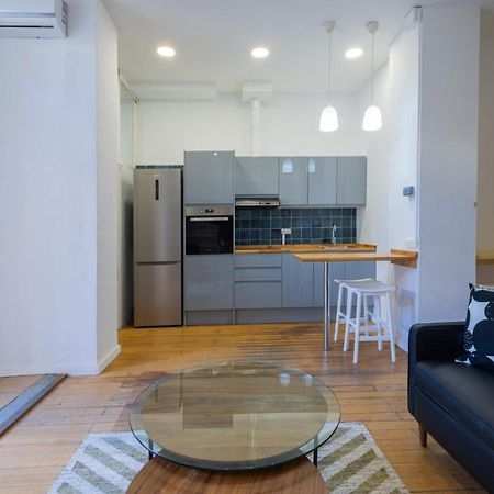Florit Flats - The Vella Apartment Valenza Esterno foto