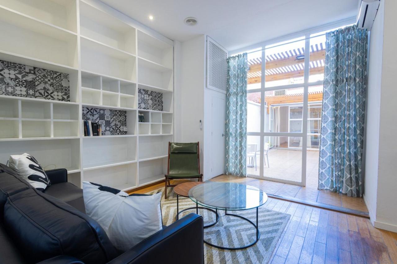 Florit Flats - The Vella Apartment Valenza Esterno foto