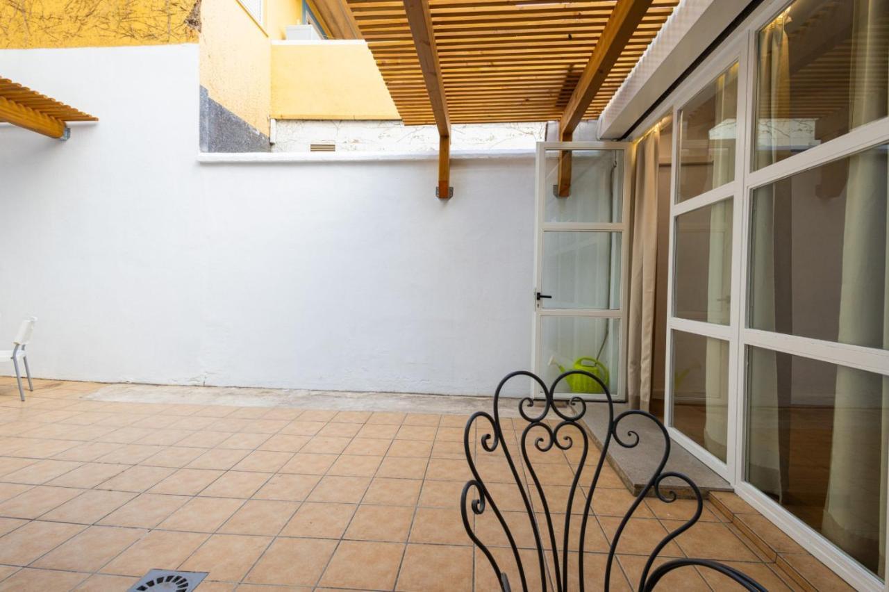 Florit Flats - The Vella Apartment Valenza Esterno foto