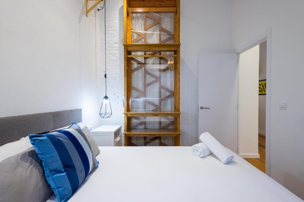 Florit Flats - The Vella Apartment Valenza Esterno foto