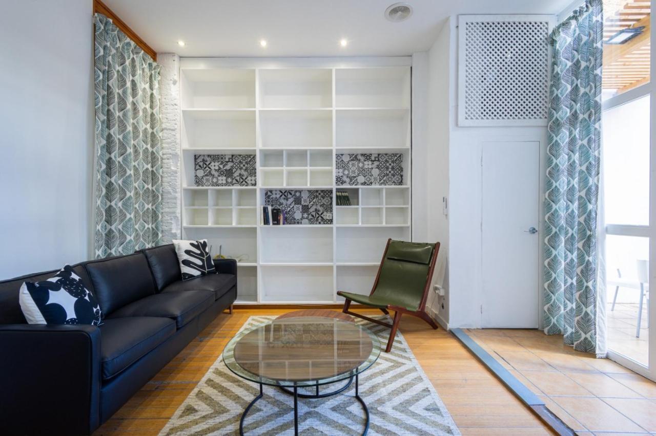 Florit Flats - The Vella Apartment Valenza Esterno foto