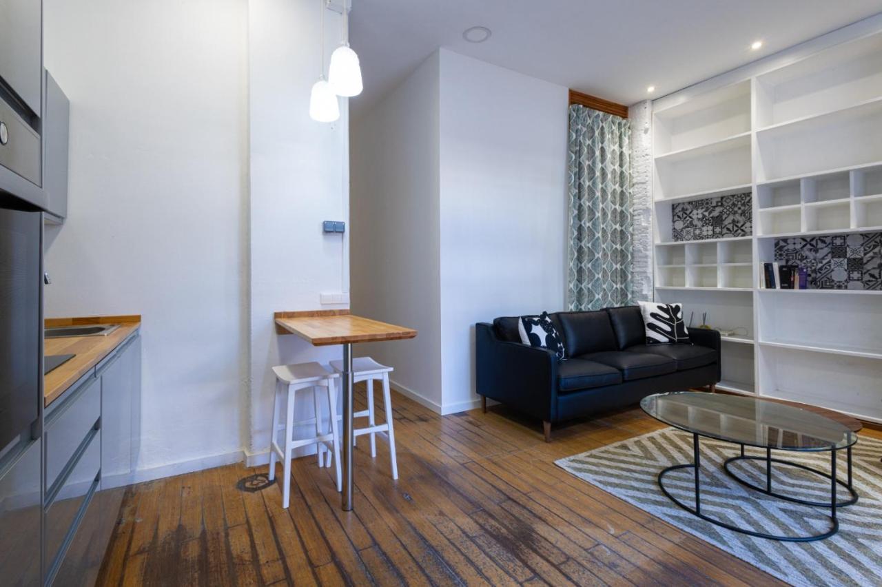 Florit Flats - The Vella Apartment Valenza Esterno foto