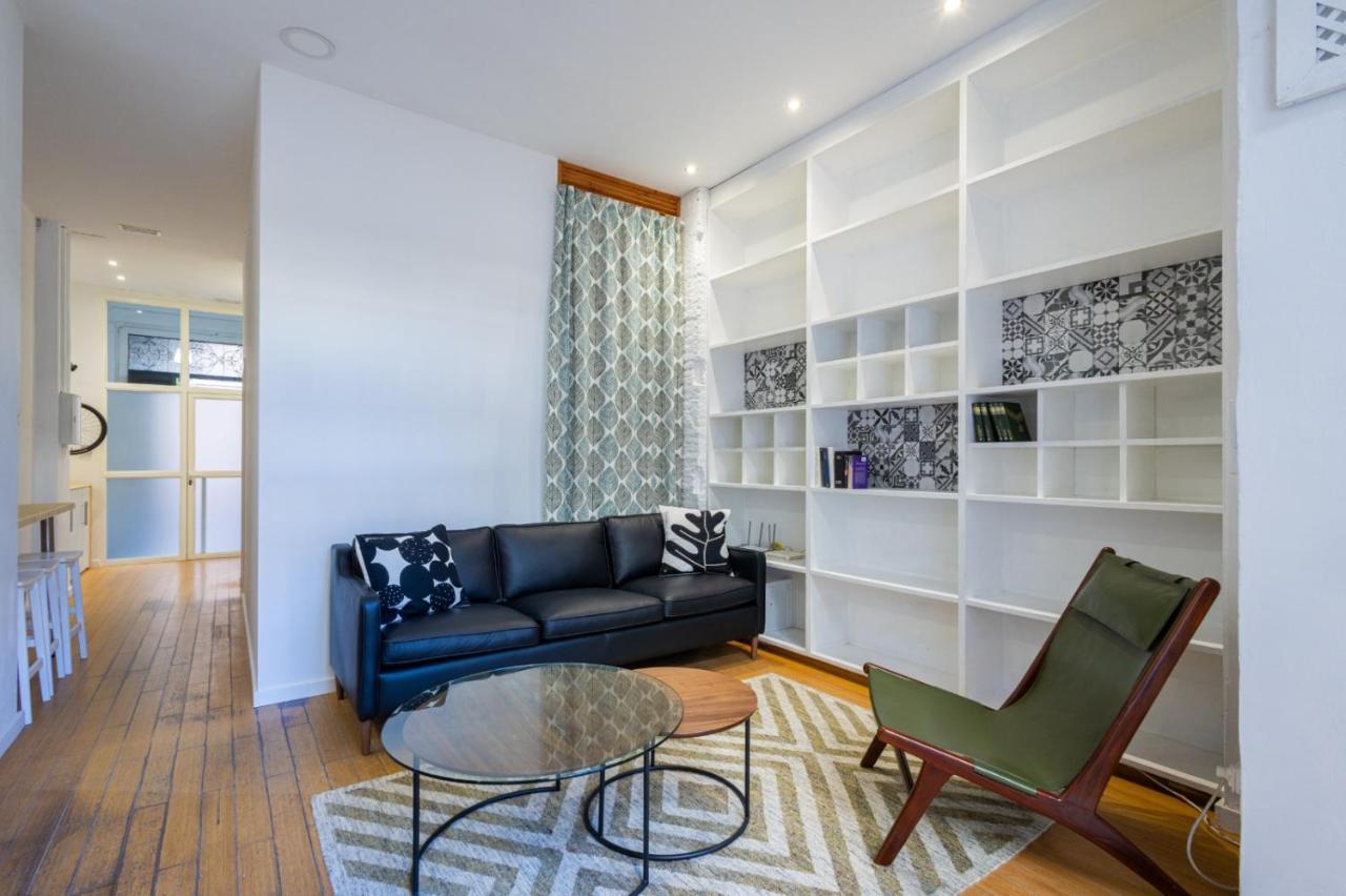 Florit Flats - The Vella Apartment Valenza Esterno foto