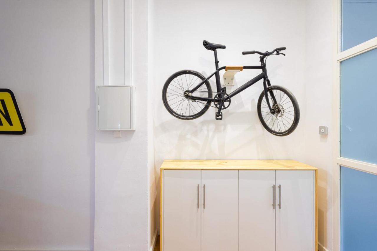 Florit Flats - The Vella Apartment Valenza Esterno foto