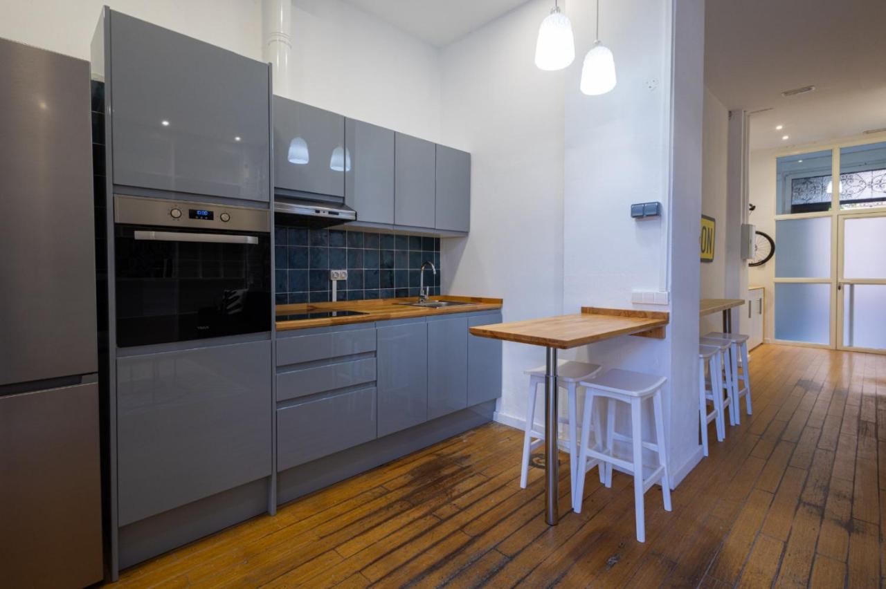 Florit Flats - The Vella Apartment Valenza Esterno foto