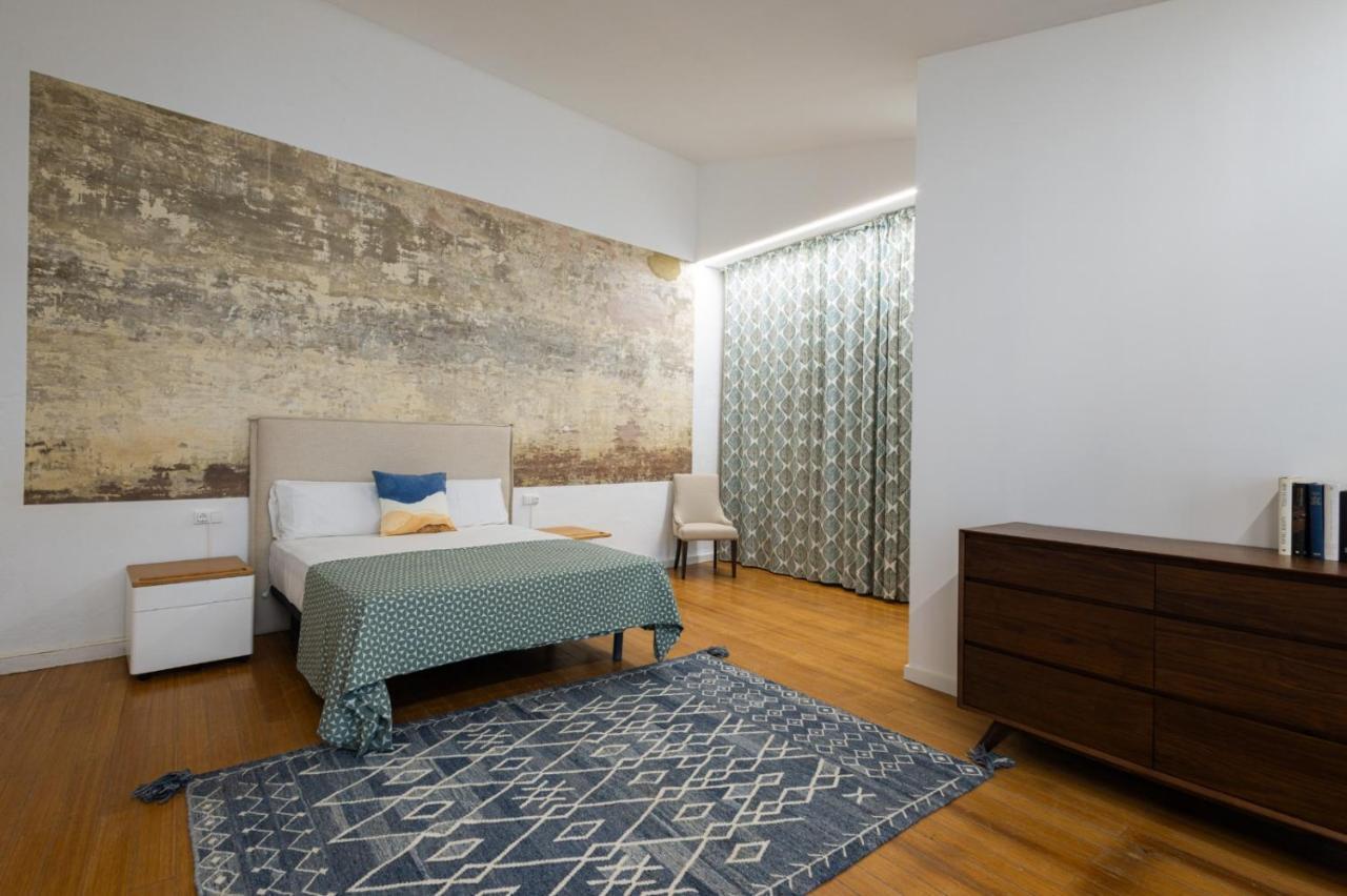 Florit Flats - The Vella Apartment Valenza Esterno foto