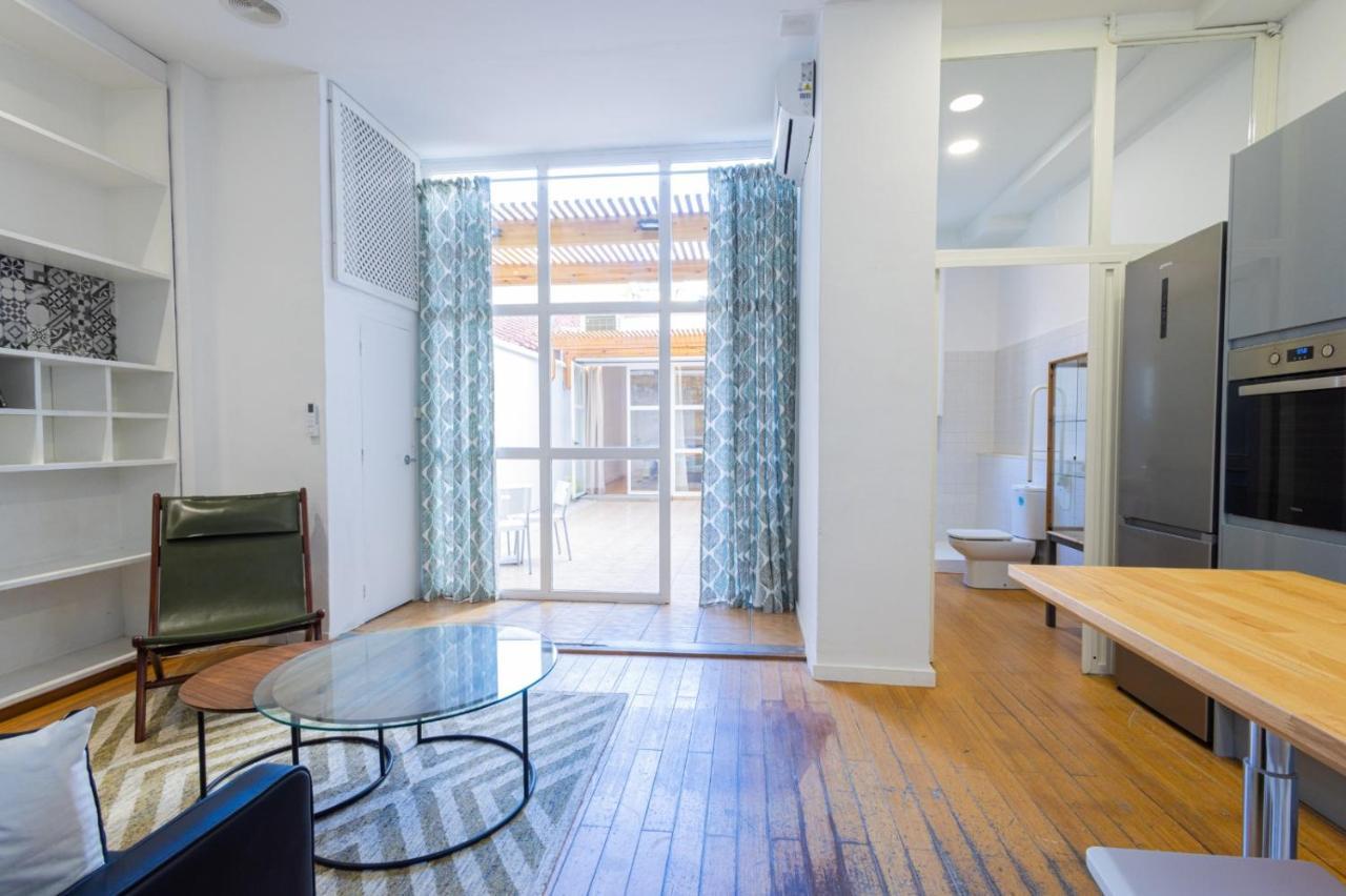 Florit Flats - The Vella Apartment Valenza Esterno foto